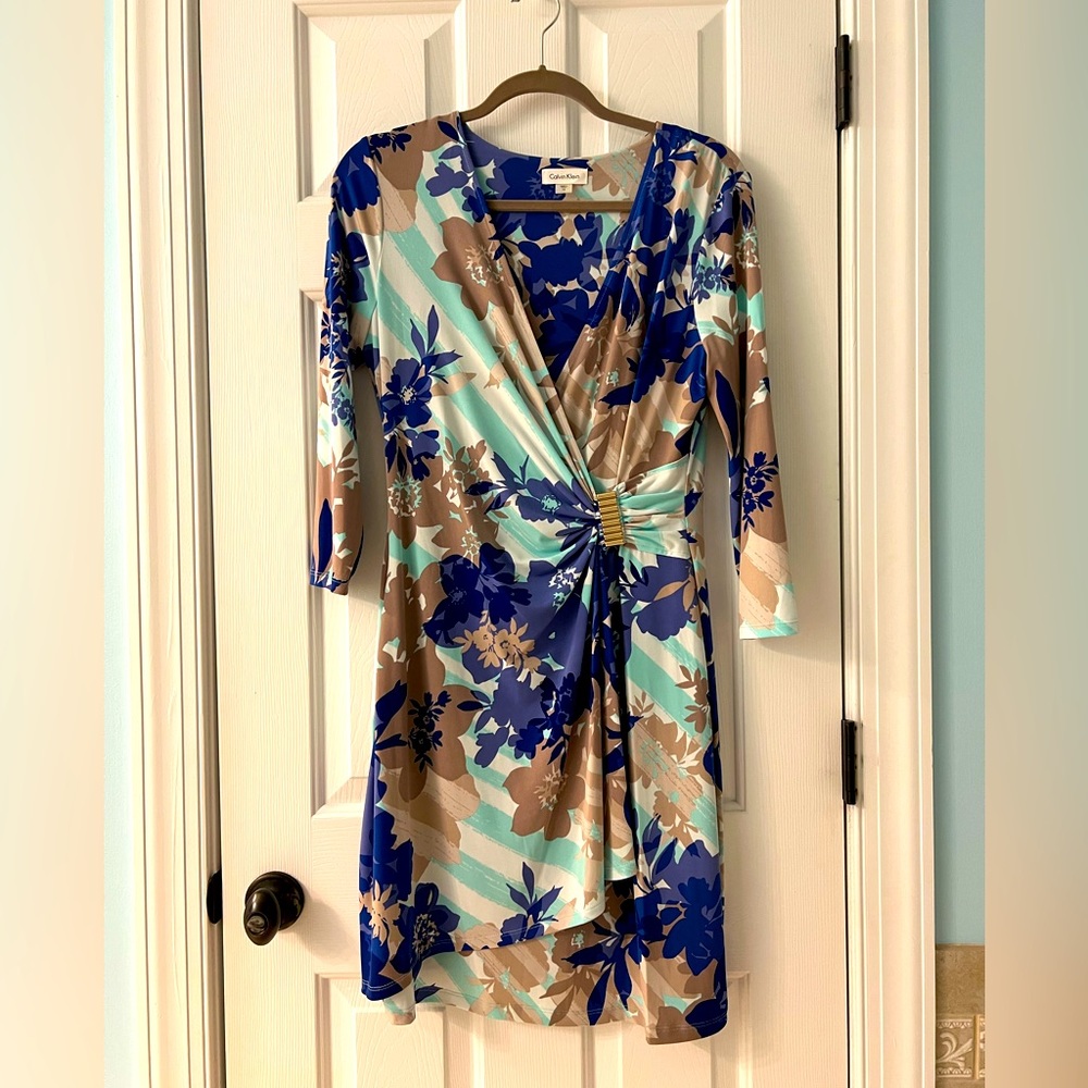 Calvin Klein wrap dress size 12 and 3/4 length sleeve - Blue - Never Worn